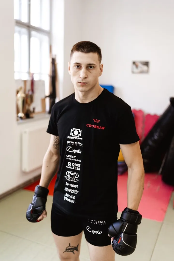 ivan kis sponzori