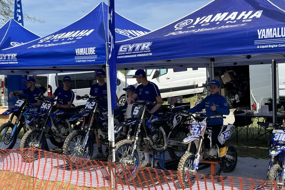 motocross suncobrani