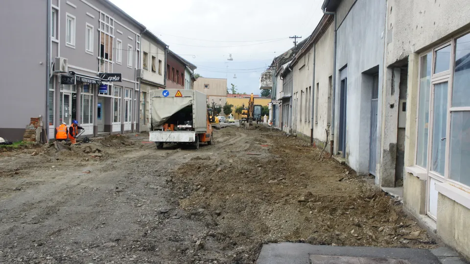 agl šuškova 10 21