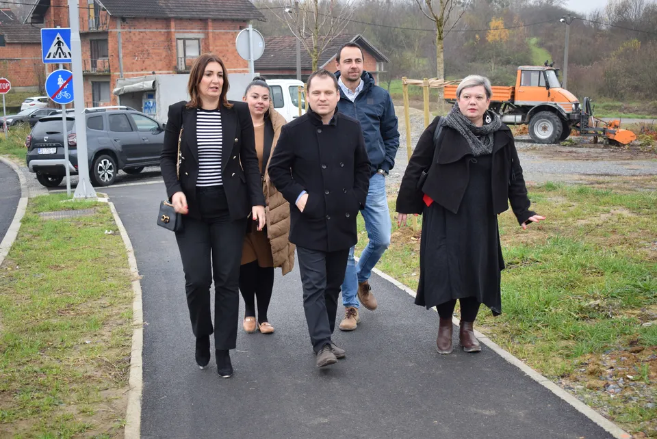 Fotografija uz članak „ŽUPANIJA POMAŽE PODUZETNIKE: Potpisani ugovori o potpori“