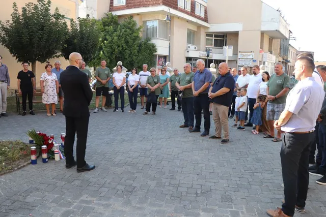 Fotografija uz članak „DAN POBJEDE I DOMOVINSKE ZAHVALNOSTI Pakrac i Lipik odali počast poginulim hrvatskim braniteljima“