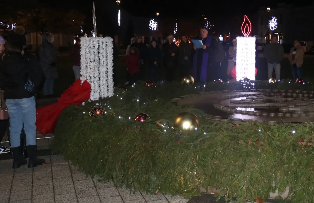 advent svećenik