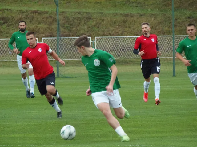 Fotografija uz članak „NOVA POBJEDA HAJDUKA Dietzman i Popović u dvije minute slomili Sikirevce!“