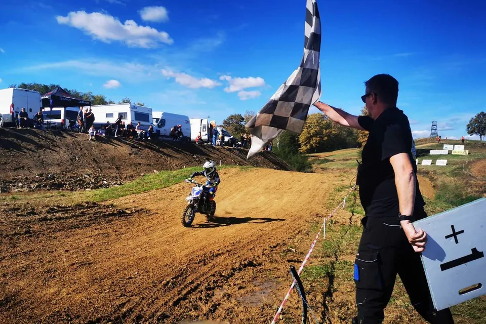 lence 2