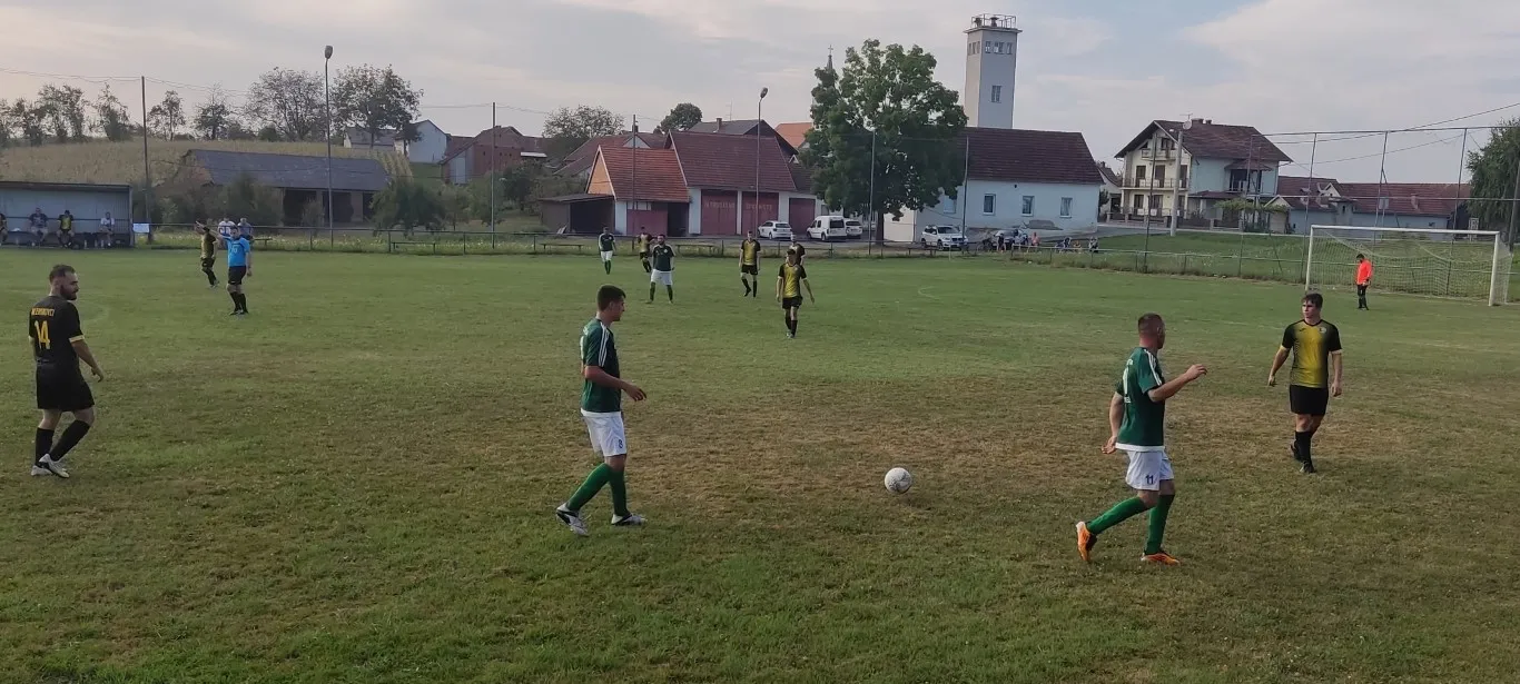 nogometni vikend naslovna obrijež