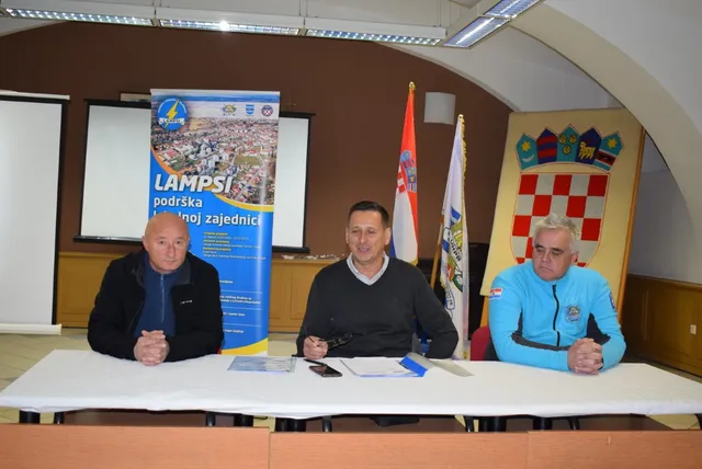Ivančić stol