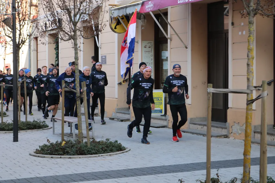 Fotografija uz članak „31. OBLJETNICA POGIBIJE MARIJANA KULHAVIJA I SUBORACA Jokić: „Ostavili smo srce na bojištu“; M. Ivančić: „Ne dozvolite da nam ogade Hrvatsku!““