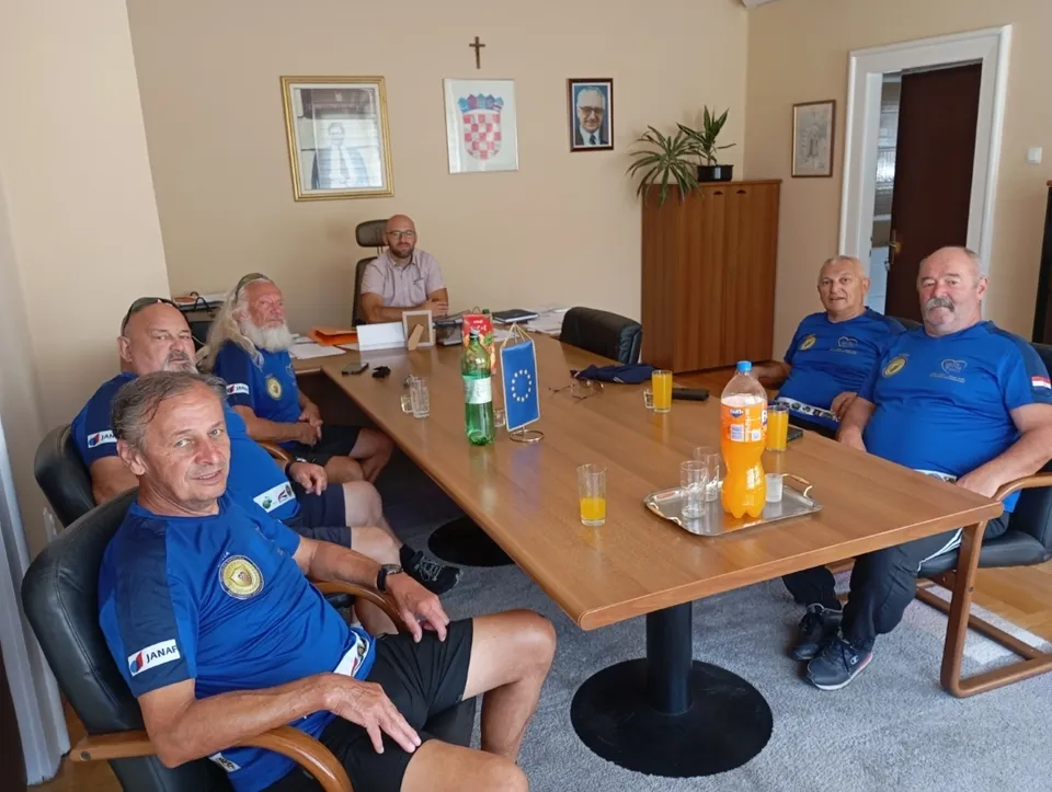 Fotografija uz članak „„JEDNO SRCE-JEDNA DUŠA OD VUKOVARA DO DUBROVNIKA 2025.“ Četvrta tradicionalna hodnja branitelja“
