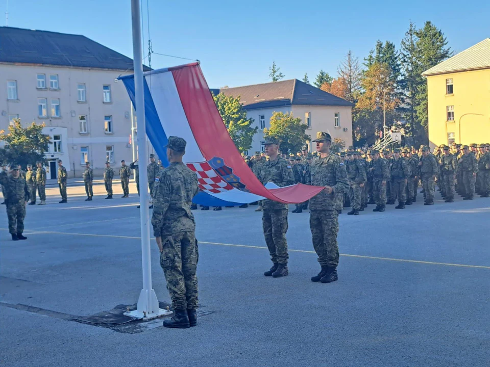 Fotografija uz članak „DAN HRVATSKIH BRANITELJA PSŽ A. Jozić: „Stvorili ste povijest Lijepe Naše, a ne samo županije““