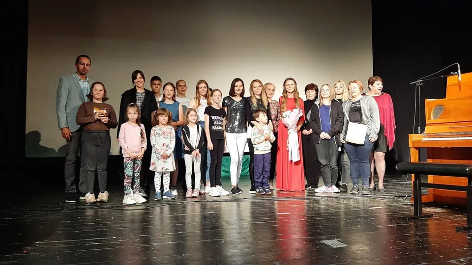 Fotografija uz članak „HUMANITARNI KONCERT "PAKRAC UKRAJINI" Prikupljena sredstva za ukrajinske obitelji s djecom“