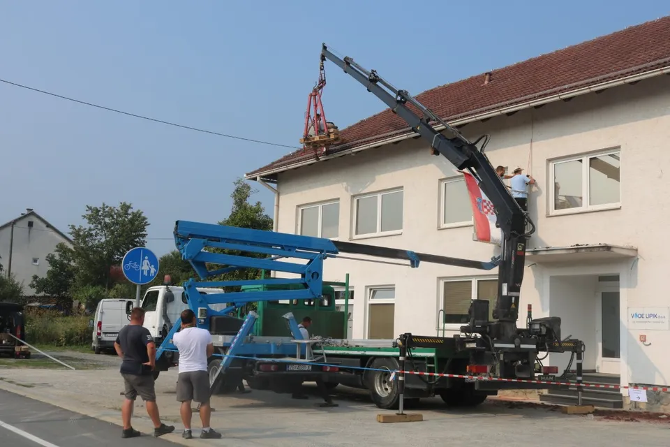 solarni paneli radovi