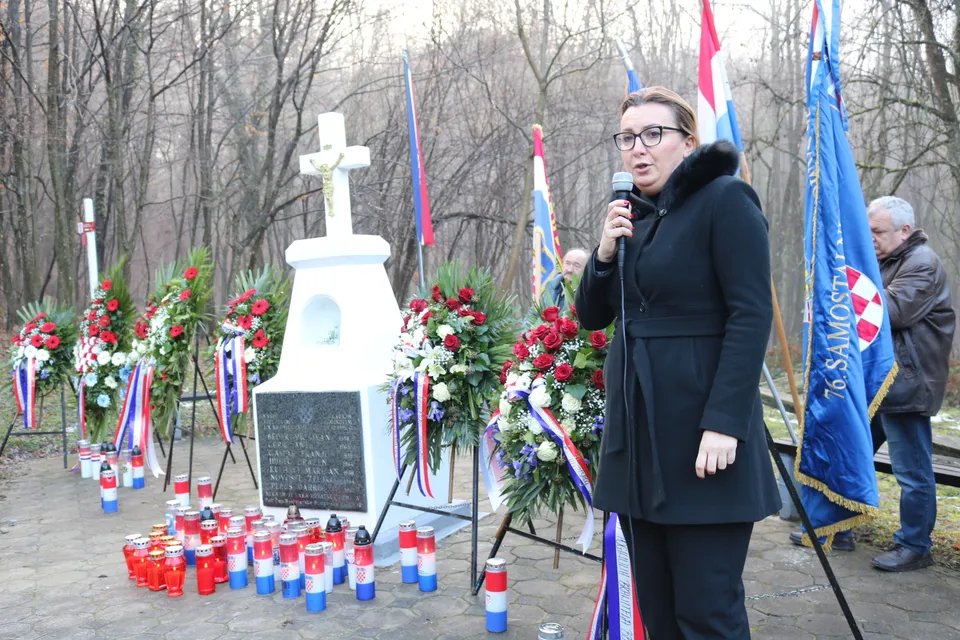 Fotografija uz članak „30. OBLJETNICA POGIBIJE MARIJANA KULHAVIJA I SUBORACA "Nastavimo graditi državu kakvu su sanjali"“