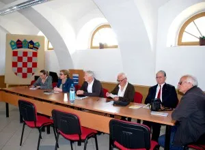 okrugli stol