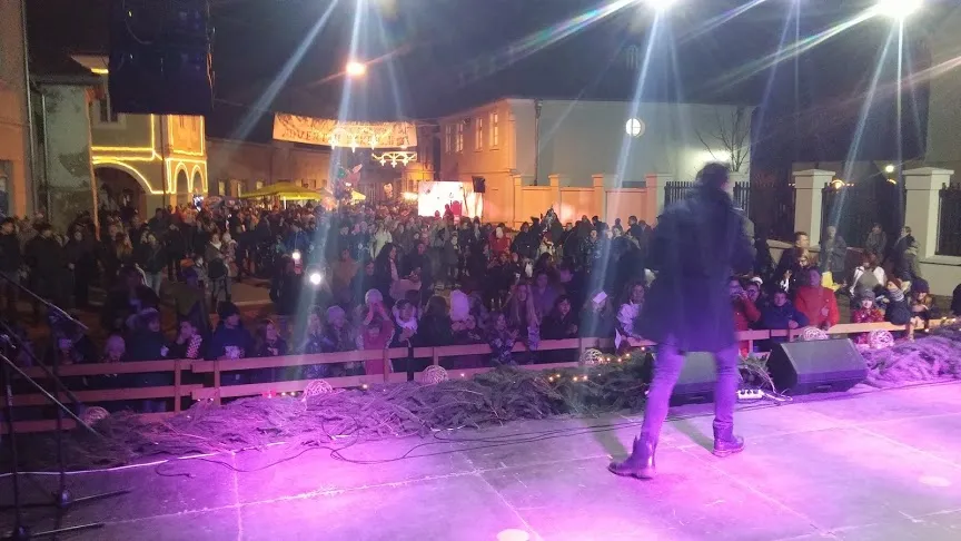 Fotografija uz članak „BOŽIĆNI SAJAM: Odlično prihvaćena predbožićna pakračka priča“