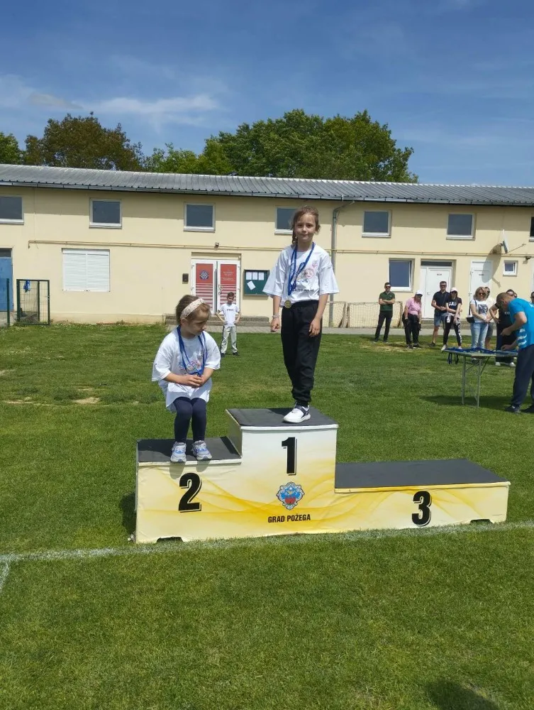 Fotografija uz članak „DV MASLAČAK PAKRAC Zlatna Aria na 22. Olimpijskom festivalu u Požegi“
