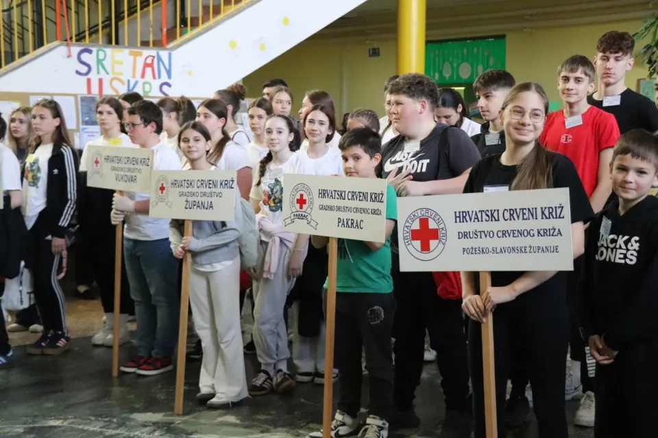 Fotografija uz članak „Dvostruki trijumf vinkovačkog područja na XV. Međužupanijskom natjecanju u pružanju prve pomoći“