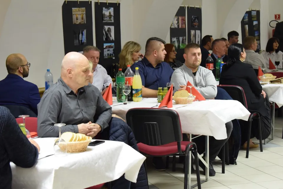 Fotografija uz članak „TRADICIONALNI GRADSKI DOMJENAK Zahvala za uspješnu godinu“