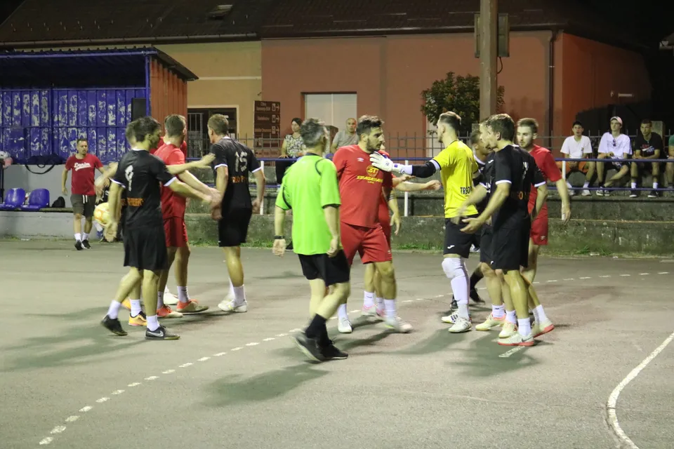 Fotografija uz članak „POLUFINALNA VEČER: Pilana Šokčić i Domorad nakon penala do finala“