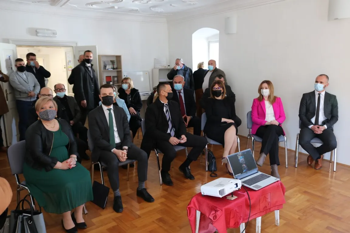 centar mladi 1