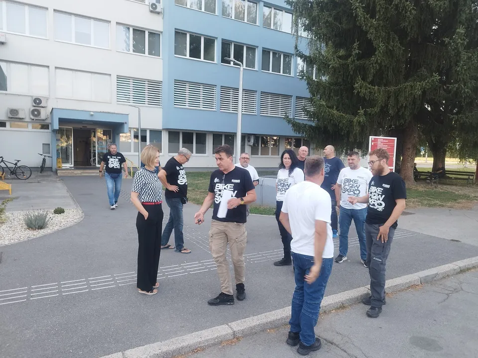 Fotografija uz članak „MUZEJ VOJNE I RATNE POVIJESTI Od bojišnice do muzejskih vitrina – pjesme koje su stvarale Hrvatsku“