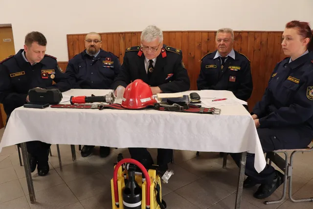 Fotografija uz članak „SKUPŠTINA DVD V. BANOVAC Karlo i Mateo Rek preuzeli zapovjedničke štafete“