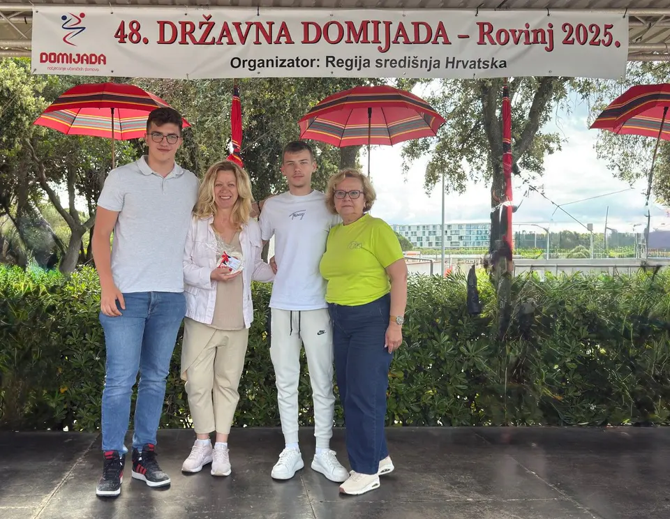 Fotografija uz članak „DRŽAVNA DOMIJADA Pakračani prvi u muškom i ženskom badmintonu, plesu i industrijskom dizajnu“