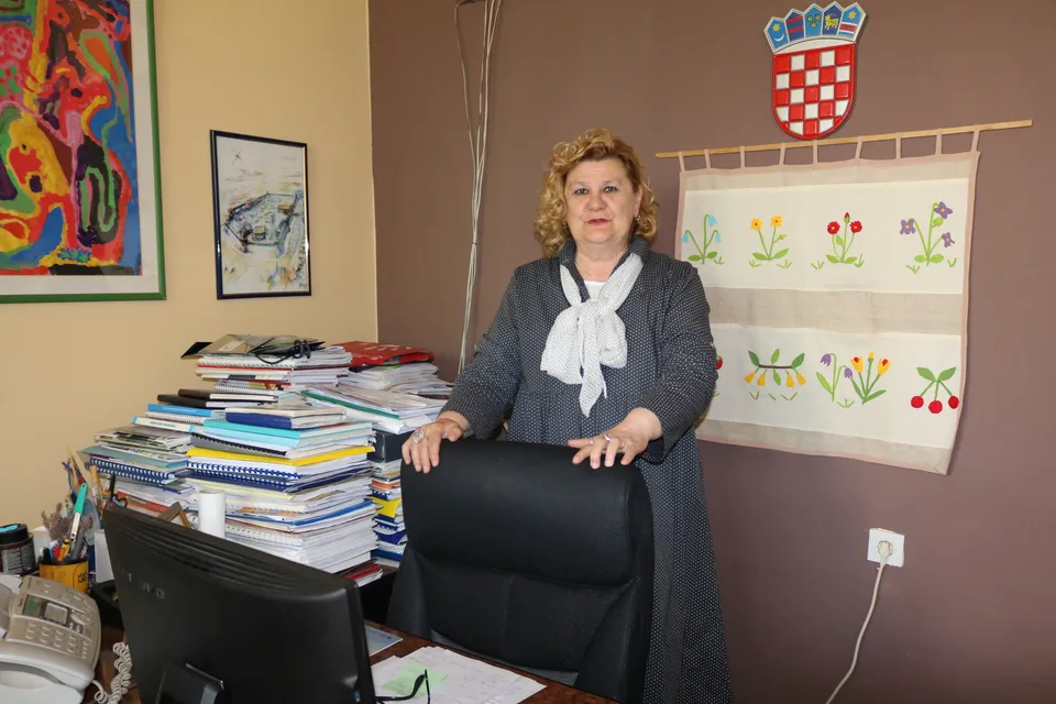 višnja ured