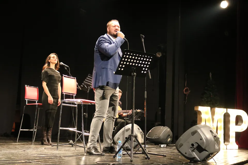 Fotografija uz članak „KONCERT MATEJA PLAVČEKA: Solistički prvijenac pred svojom publikom u svome gradu“