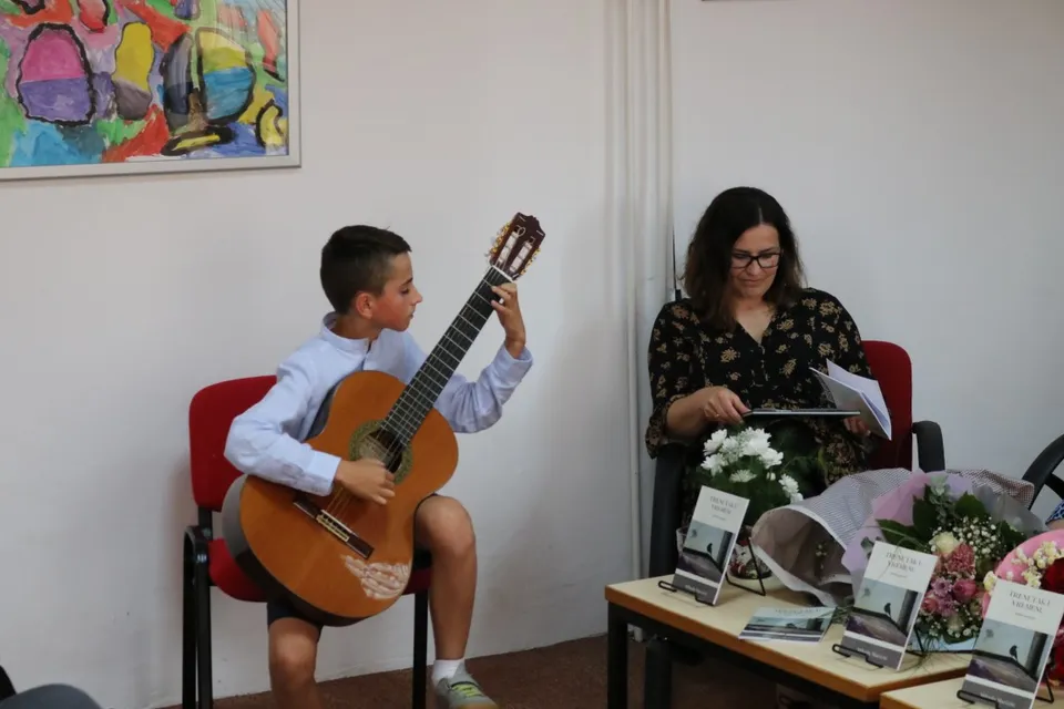 poezija gitara