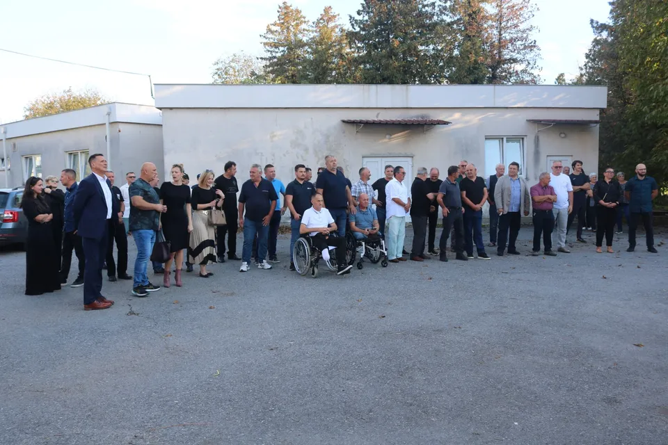 Fotografija uz članak „NAJHUMANIJA AKCIJA U DOMOVINSKOM RATU 33. obljetnica evakuacije pacijenata i medicinskog osoblja iz pakračke bolnice“