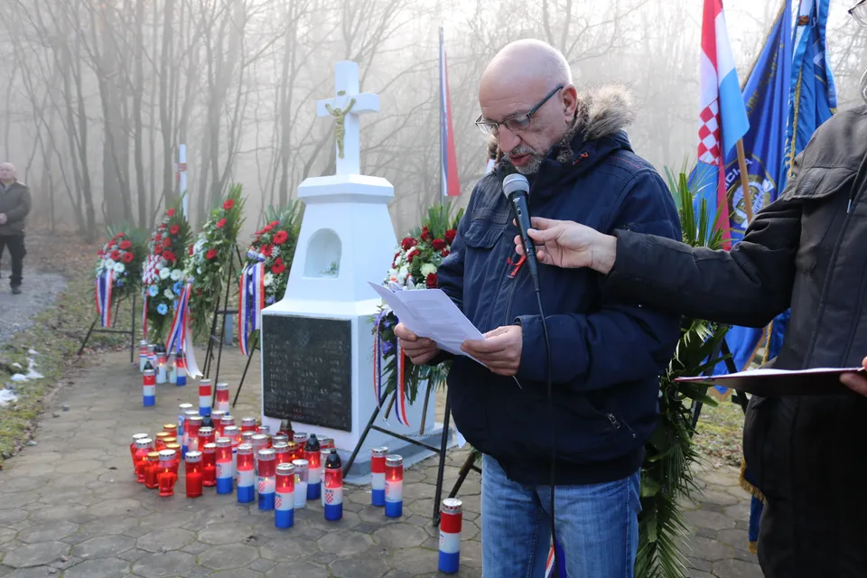 Fotografija uz članak „30. OBLJETNICA POGIBIJE MARIJANA KULHAVIJA I SUBORACA "Nastavimo graditi državu kakvu su sanjali"“