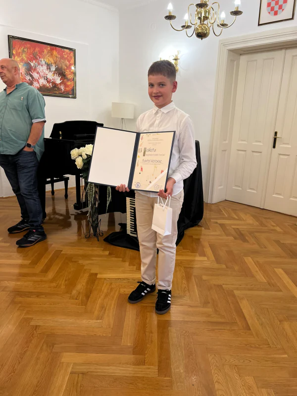 Fotografija uz članak „NAGRADA „MARKO TURČAN“ Bartol Kotorac ovogodišnji dobitnik“