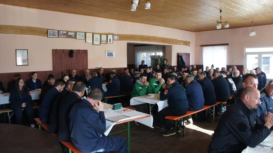 Fotografija uz članak „SKUPŠTINA DVD-A DONJA OBRIJEŽ Posebni zbog najviše mladih vatrogasaca“