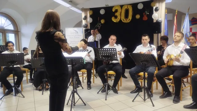 Fotografija uz članak „OBILJEŽAVANJE 30. GODINA OGŠ Predavanje o tremi i tamburaški koncert“