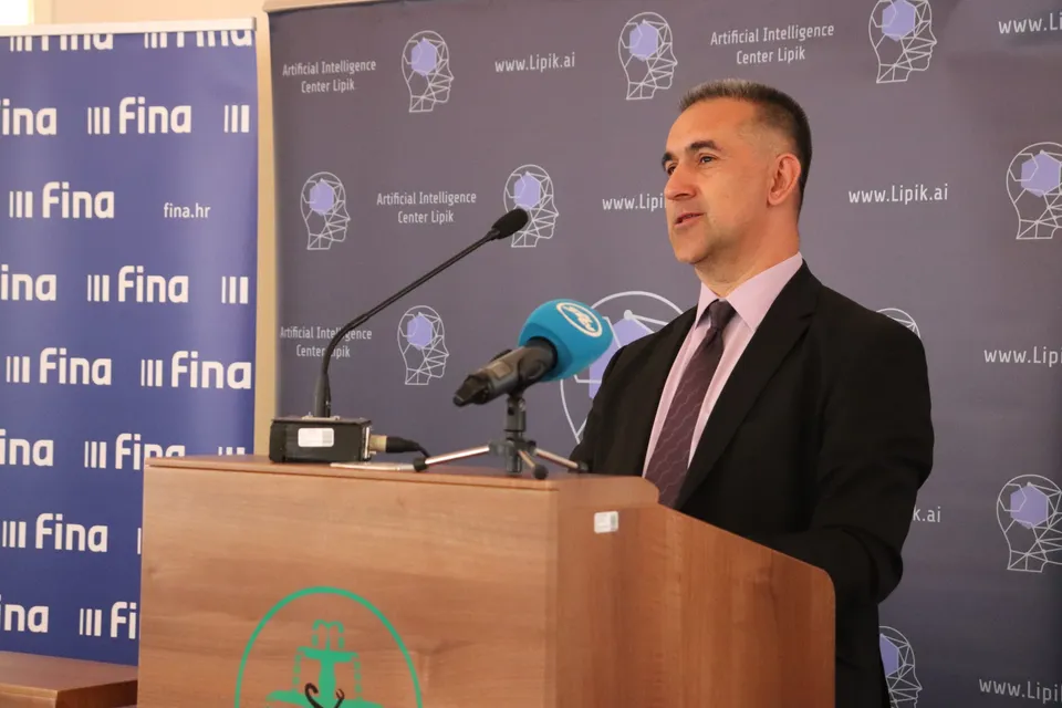 FINA Covic