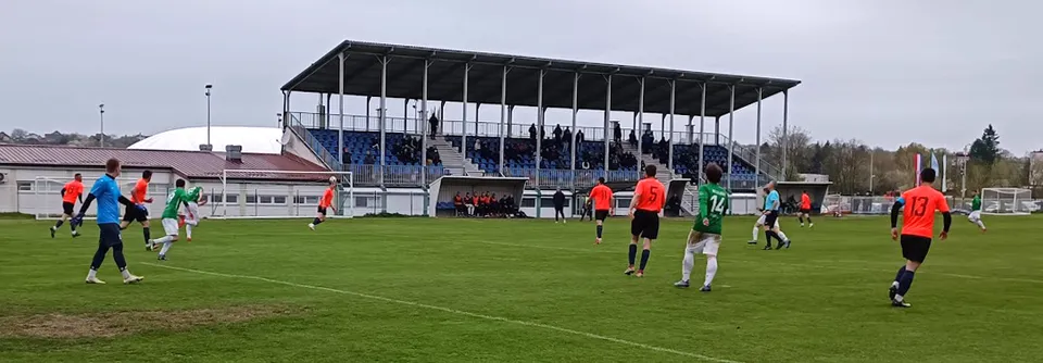 Fotografija uz članak „NOGOMET / MŽNL: Borbeni Hajduk pobijedio vodećeg Svačića“