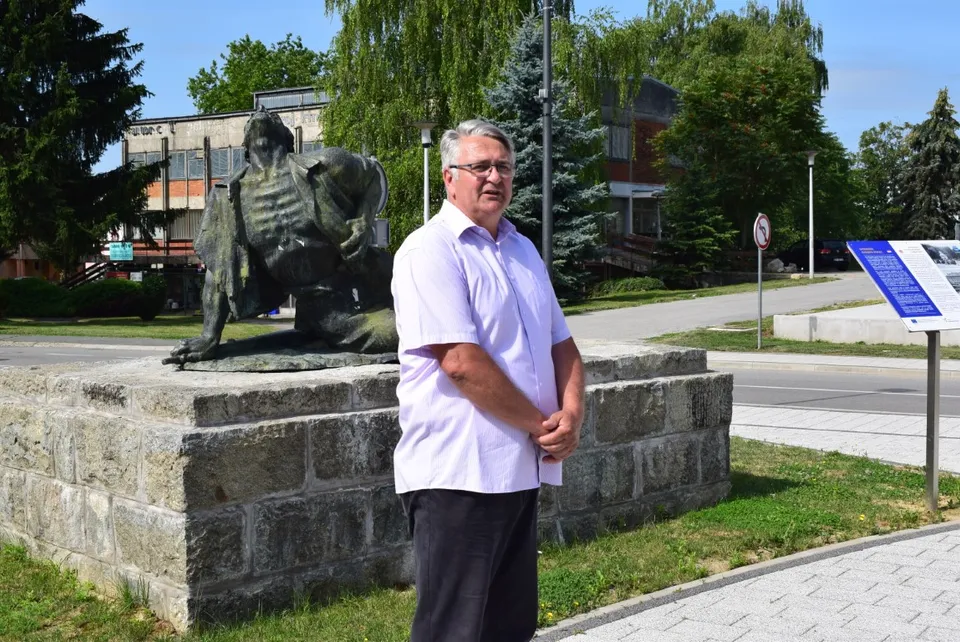 Fotografija uz članak „POVODOM DANA ANTIFAŠIZMA Odana počast svim žrtvama iz NOB-a“