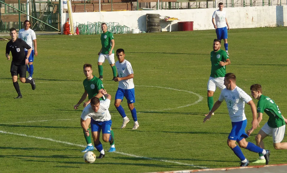 Fotografija uz članak „MŽNL: DERBI HAJDUKA I LIPIKA Remijem svi zadovoljni“