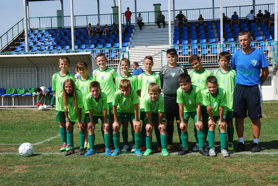 Hajduk 12