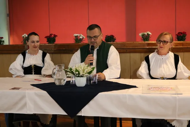 Fotografija uz članak „SKUPŠTINA ČEŠKE BESEDE PREKOPAKRA Godina u znaku nastupa, ali i opremanja Doma“