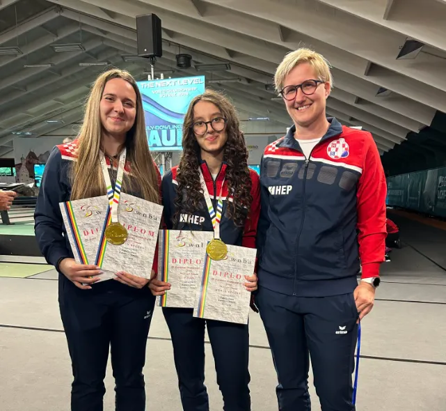 Fotografija uz članak „U15 KUGLANJE EP Zlatna Lorena i Simona danas u lovu na nove medalje!“