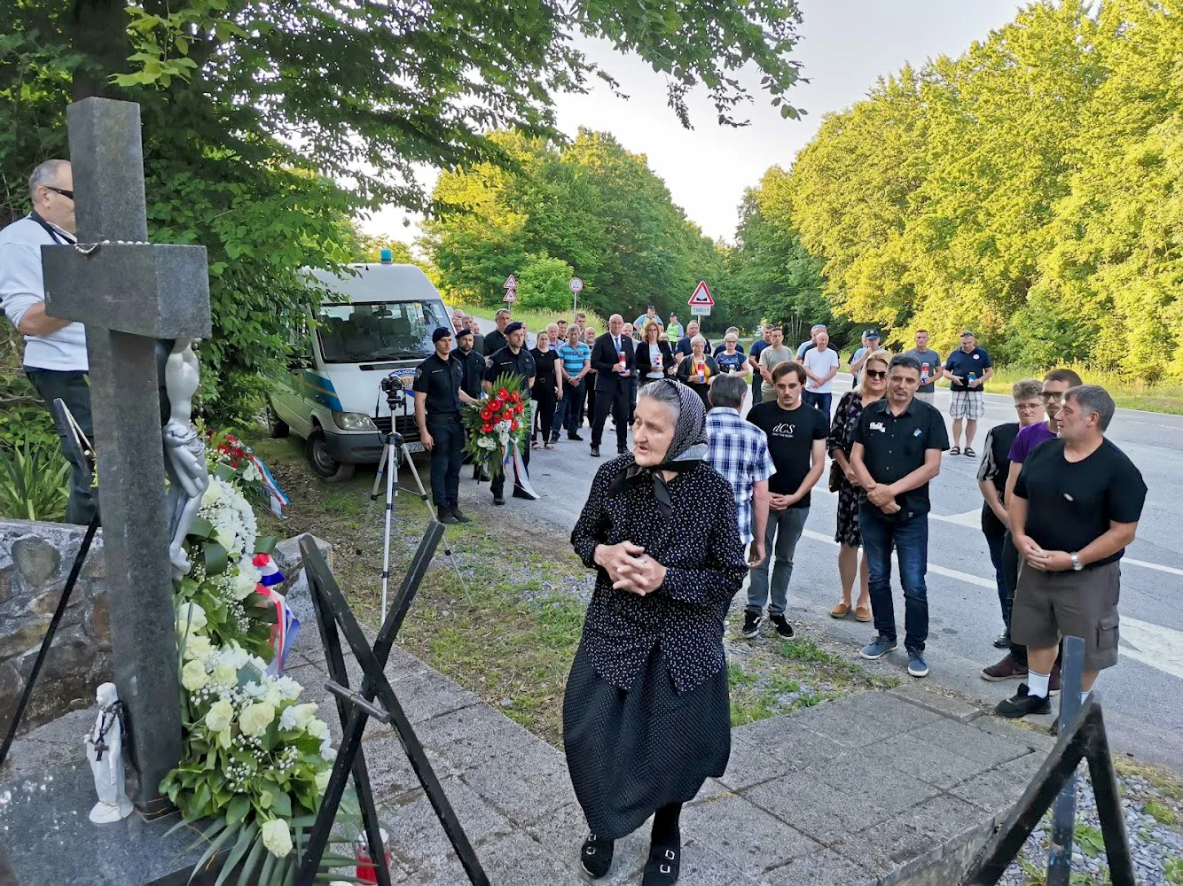Fotografija uz članak „KOMEMORACIJA VLADI LAUČANU: 30. obljetnica mučkog ubojstva hrvatskog heroja“