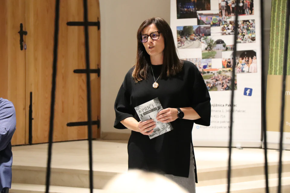 Fotografija uz članak „"PRIČE NEISPRIČANE" Nova zbirka poezije Mihajle Marčetić donosi snažna ratna sjećanja“