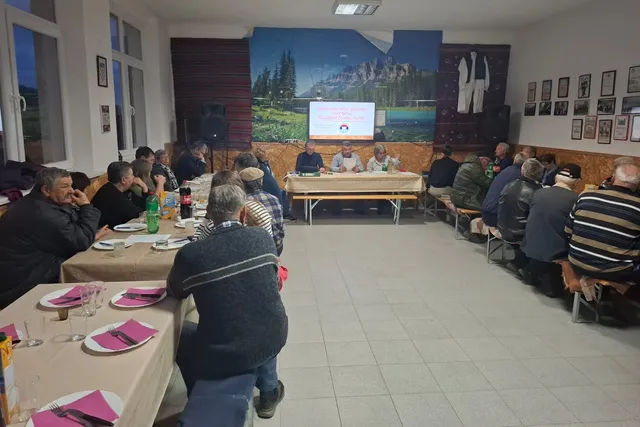 srbi naslovna