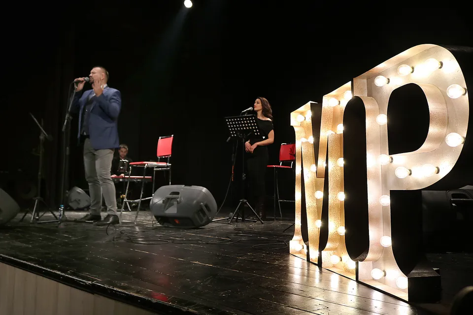 Fotografija uz članak „KONCERT MATEJA PLAVČEKA: Solistički prvijenac pred svojom publikom u svome gradu“
