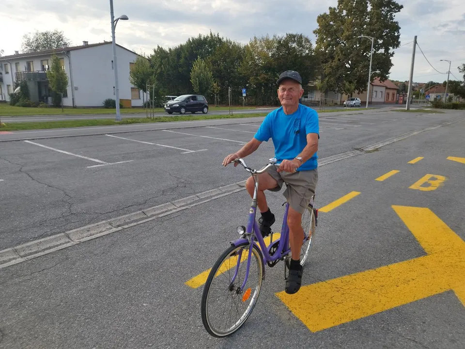 Fotografija uz članak „ZABAVA NA DVA KOTAČA „Bicikl i ja, da“ okupila više od 80 vozača“
