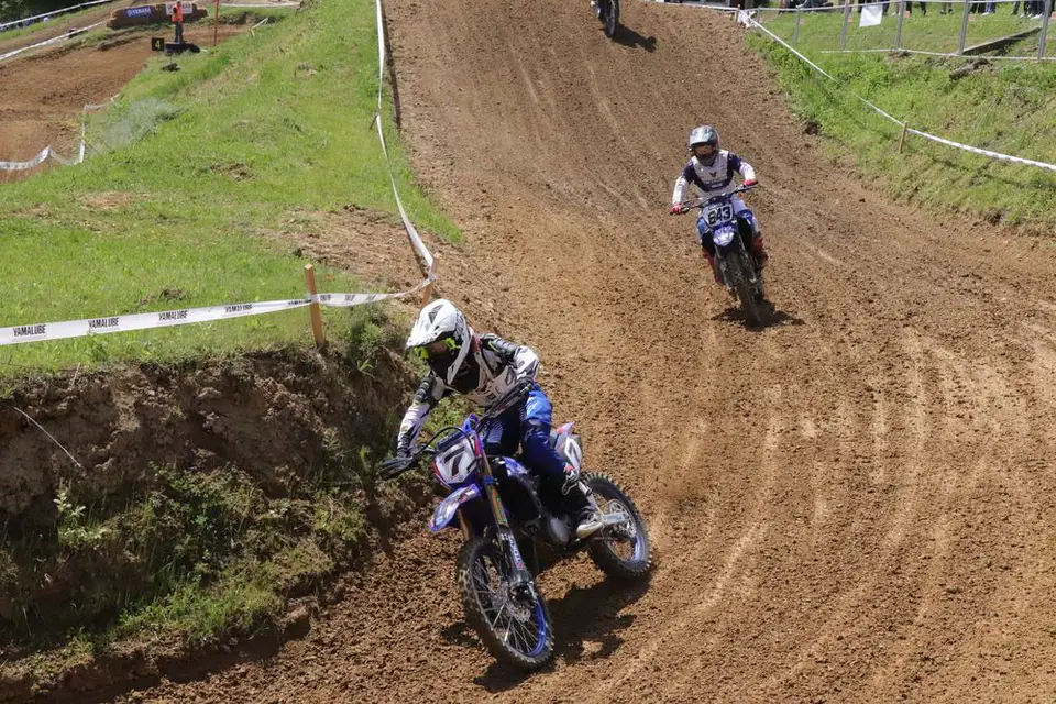 Fotografija uz članak „MOTOCROSS UTRKA BLJESAK U briljantnim duelima Lenčeu pobjeda izmakla za 13 stotinki, braća Tessari na postolju“