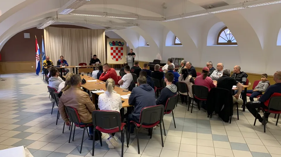 Fotografija uz članak „IZBORNA SKUPŠTINA MK PAKRAC-LIPIK Marko Straga novi predsjednik, Mladen Lesičak tajnik kluba“