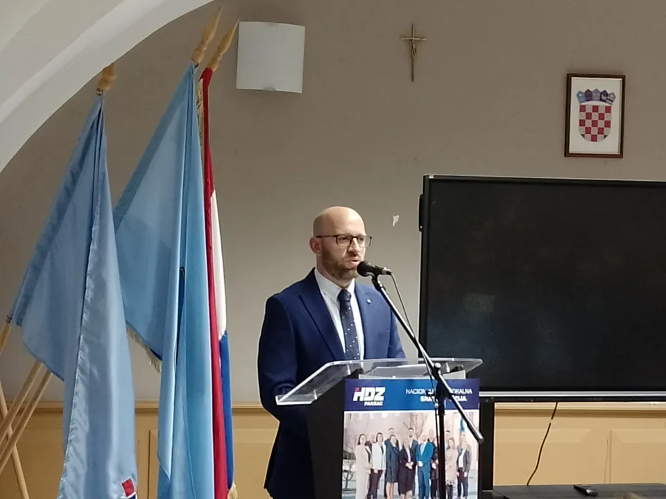 Fotografija uz članak „(PROMO) PREDIZBORNI SKUP HDZ-a Nova snaga, novi korak naprijed“