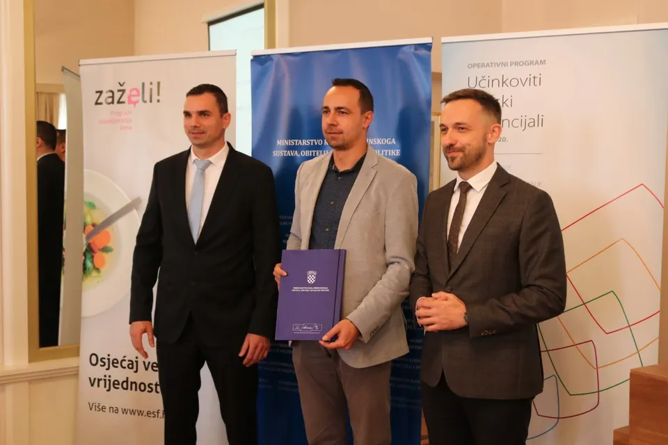 marijan ugovor